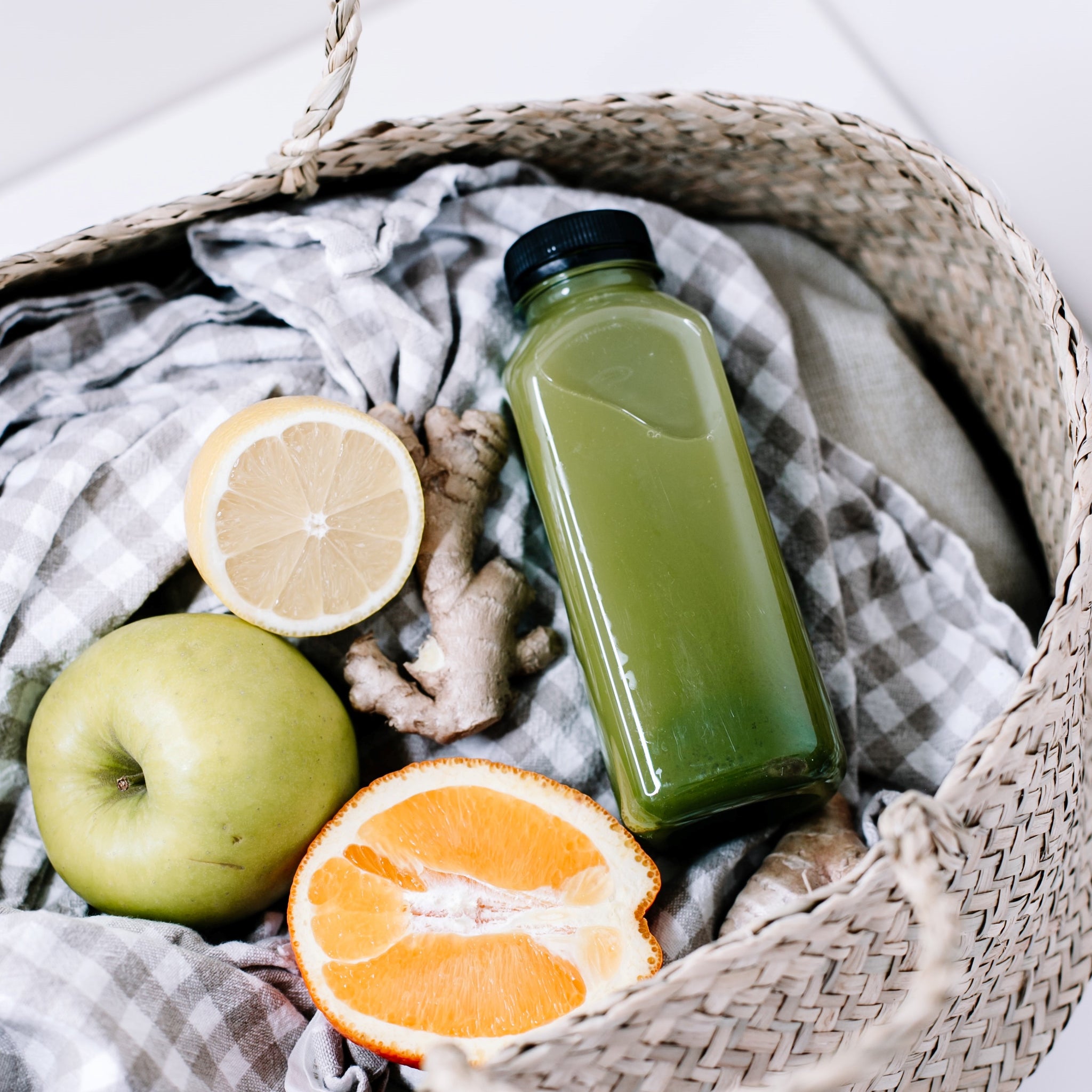 7 Ways to Naturally Detox Your Body